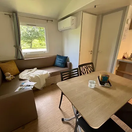Campsite De Chalons-en-Champagne